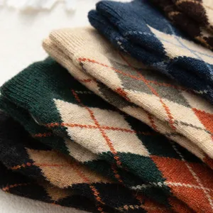 Argyle Strick Wolle dicke Winter Damen Socken Retro Vintage akademischer Stil Mode Strümpfe