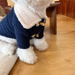 Manteau d'hiver chaud en polaire pour chien chiot mignon avec boutons à bascule vêtements confortables