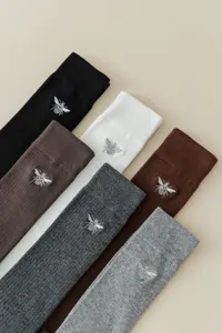 Chaussettes longues de mollet style Miu pour femmes avec broderie d'abeille, chaussettes genou.