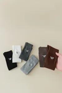 Femmes tricoter longues chaussettes genou mignon broderie abeille esthétique côtelées