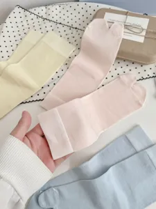 Women's summer ultra-thin mulberry silk split-toe mid-calf socks Japanese geta hosiery