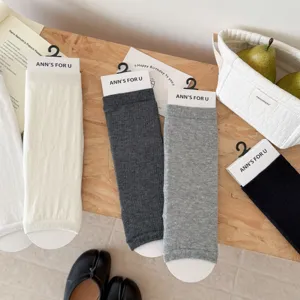 Einfarbige kurze fußlose Steigbügelsocken Damen Sommer dünne atmungsaktive Baumwollbeinstulpen