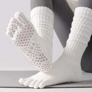 Professional five-toe yoga socks with anti-slip grip sole, long slouch pilates socks for women.