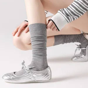 Calcetines largos de algodón de bambú para mujer, primavera verano fino transpirable liso.