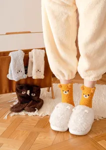 Calzini invernali spessi in pile di corallo da donna, simpatiche orecchie d'orso cartone animato.