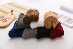 Verdikte winter koraalfleece heren sokken, zachte gezellige pluche vloer slaap sokken, set.