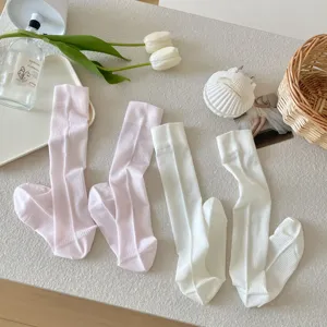 Calze lunghe in seta tinta unita da donna, sottili calze sopra il ginocchio, stile estivo minimalista.