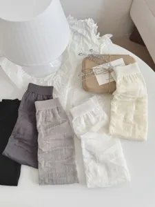 Zomer dunne en ademende effen middelhoge sokken voor dames, elegante stijl.