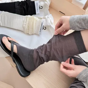 Zomer dunne transparante stirrup beenwarmers ademende lange sokken voor dames mode