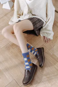 Thickened coral fleece women socks warm winter mid tube blue plaid cozy fuzzy home floor socks