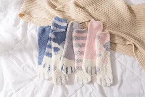Cute fuzzy coral fleece cat paw socks for women, thick warm winter home sleep floor socks.