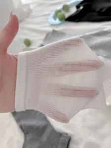 Calentadores de punto blanco transparente para mujer, calcetines altos acanalados detalle.