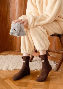 Cozy winter thermal women thick coral fleece bear mid-tube sleep socks, soft home floor fuzzy socks.