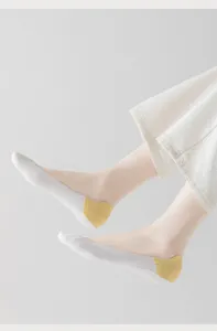 Fantasmini donna estate sottili invisibili antiscivolo bianco e giallo calzini