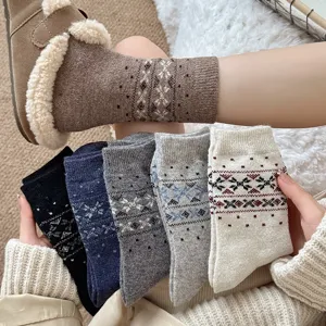Damen Winter Verdickt Warm Wollmischung Crew Socken Fair Isle Vintage Geometrisches Muster Slouch Socken Tägliche Kleidung