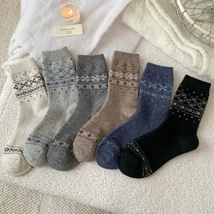 Gemütliche Damen Winter Wollsocken mit norwegischem Muster, dicke warme Socken 6er Pack