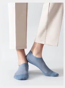 Men's breathable thin mesh boat socks with cotton bottom for summer invisible wear.