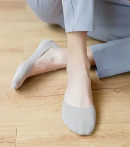 Men grey low cut invisible socks anti slip boat socks breathable comfort casual daily footwear detail