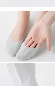 Ice silk shallow boat socks women summer thin invisible breathable non-slip foot socks detail