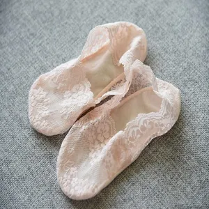Women lace boat socks low cut non-slip invisible socks cotton bottom pink summer thin hosiery