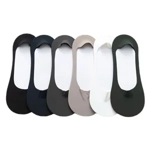Men's ice silk shallow mouth invisible boat socks, silicone anti slip low cut socks.