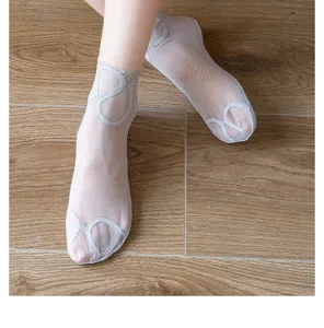 Women thin summer short socks sheer mesh lace trim breathable ankle socks grey color style