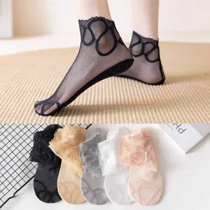 Women's Summer Thin Lace Trim Anti-Slip Breathable Cotton Bottom Invisible Socks