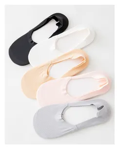 Women ice silk invisible boat socks summer breathable mesh shallow mouth anti slip socks