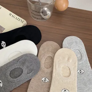 Cute puppy embroidered women boat socks shallow mouth anti slip cotton invisible socks