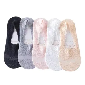 Women lace invisible boat socks, shallow mouth non-slip cotton bottom low cut liner socks