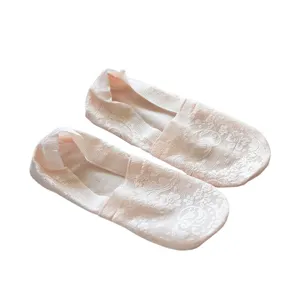 Women lace boat socks non-slip shallow mouth pure cotton bottom summer invisible socks