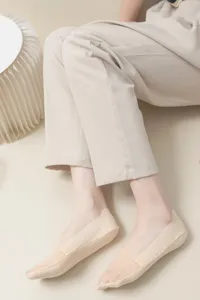 Summer breathable mesh lace invisible boat socks detail view, anti-slip cotton bottom.