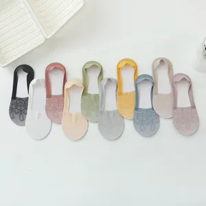 Women lace boat socks summer thin invisible shallow mouth mesh non-slip multi-color set