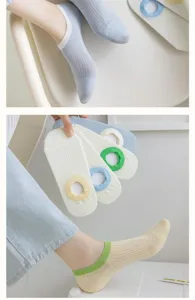 Summer thin cotton boat socks for women, breathable low-cut invisible socks with anti-slip.