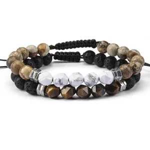 Pulsera de pareja ajustable trenzada a mano en piedra natural con cuentas de lava.