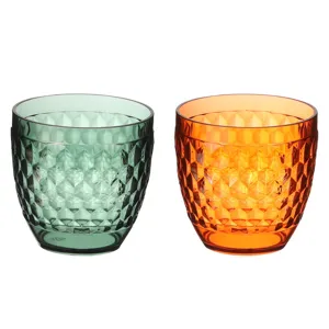 Set di 2 bicchieri d'acqua in plastica sfaccettata a diamante verde e ambra per la casa.