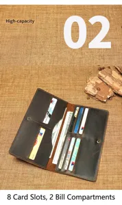 Ανδρικό δερμάτινο μακρύ πορτοφόλι λεπτομερής όψη με θήκες καρτών και χαρτονομισμάτων.
