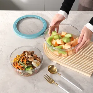 Clear PET sealed round food storage container set for kitchen refrigerator fresh keeping meal prep.