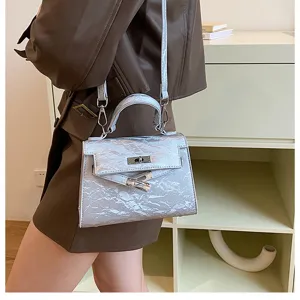 Bolso de mano de cuero arrugado plateado moda mujer bolso bandolera hombro elegante chic