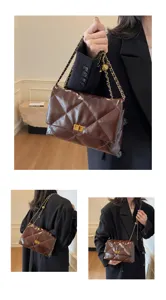 Stijlvolle gewatteerde ketting schoudertas voor dames, retro bruine PU lederen crossbody tas.