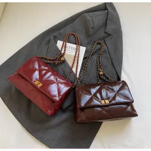 Vintage gewatteerde ketting schoudertas voor vrouwen, PU lederen crossbody tas voor dames.