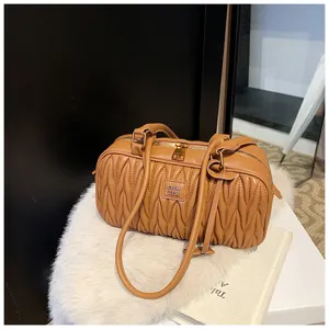 Vintage pleated shoulder bag for women, large capacity retro pillow bag casual tote purse