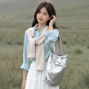 Damen Herbst Koreanisch Süß Einfarbig Knitted Cross Schal Mode Lässig Vielseitig Warm Schal Cape