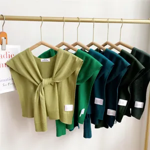 Details of women's solid color knitted small shawl sweater wrap cape air conditioning room