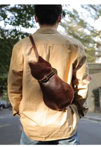 Vintage crazy horse leather cat shaped sling bag, cute punk style chest crossbody bag.