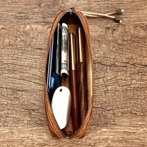 Vintage etui van plantaardig gelooid echt leer, multifunctioneel etui met rits voor briefpapier.