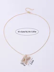 Gold Pave Zirkonia Puffy Buchstabe K Anhänger Halskette mit Verstellbarer Kette Detailansicht