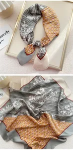 Foulard quadrato in seta donna chic fazcolletto decorativo elegante stampa floreale