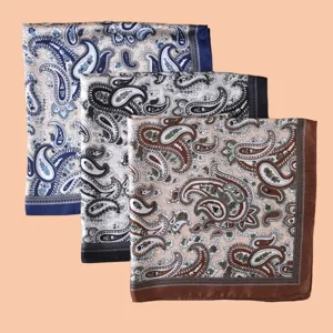 Sciarpa Quadrata alla Moda da Donna Elegante Paisley Stampato Chiffon Satin Foulard