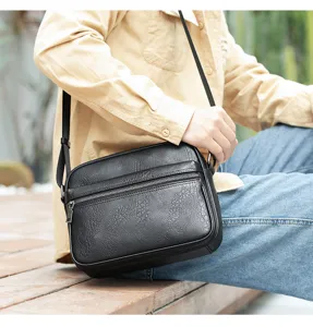 Bolso cruzado de cuero para hombre, bandolera horizontal de piel vacuno elegante.